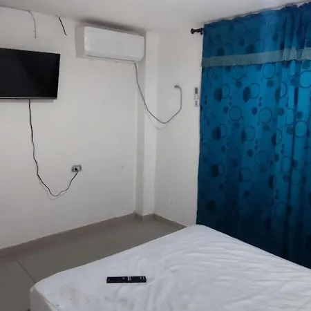 Dakema Inn *